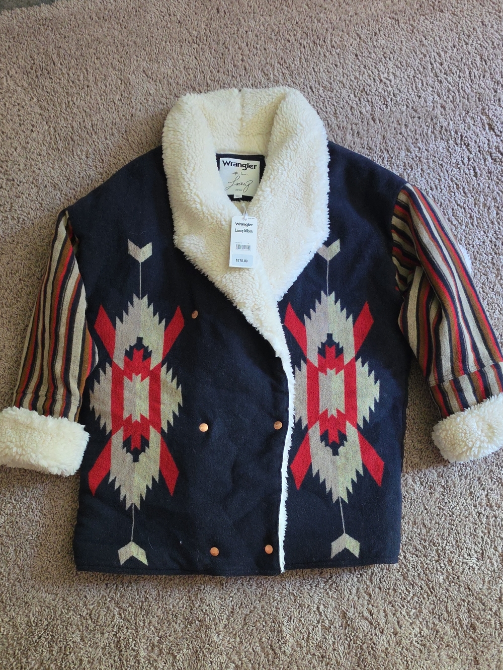 Wrangler Lainey Wilson Navy Aztec Sherpa-Trimmed Womens Coat Small